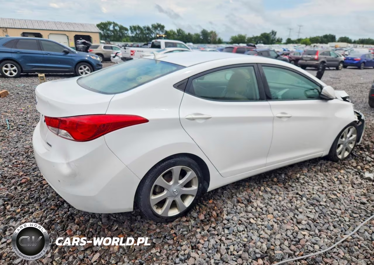 2013 Hyundai Elantra Limited VIN:5NPDH4AE2DH259500 - 3
