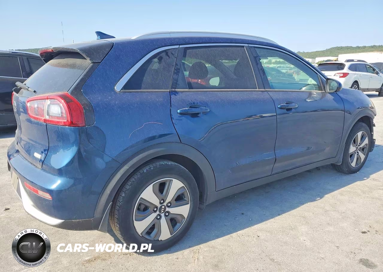 2017 Kia Niro Lx VIN:KNDCB3LC6H5090011 - 3