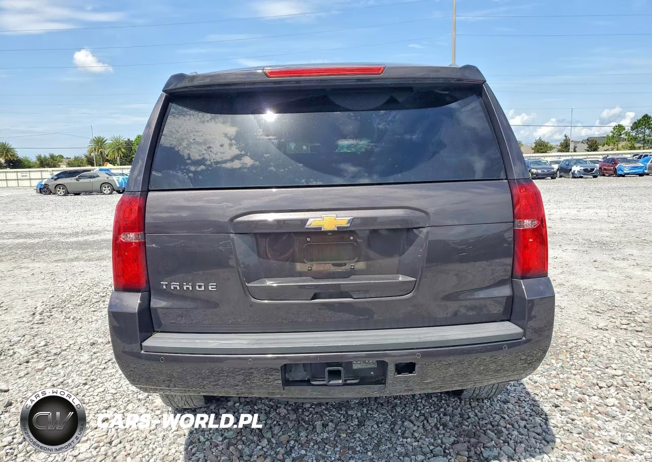 2018 Chevrolet Tahoe C1500 Lt VIN:1GNSCBKC2JR105937 - 6