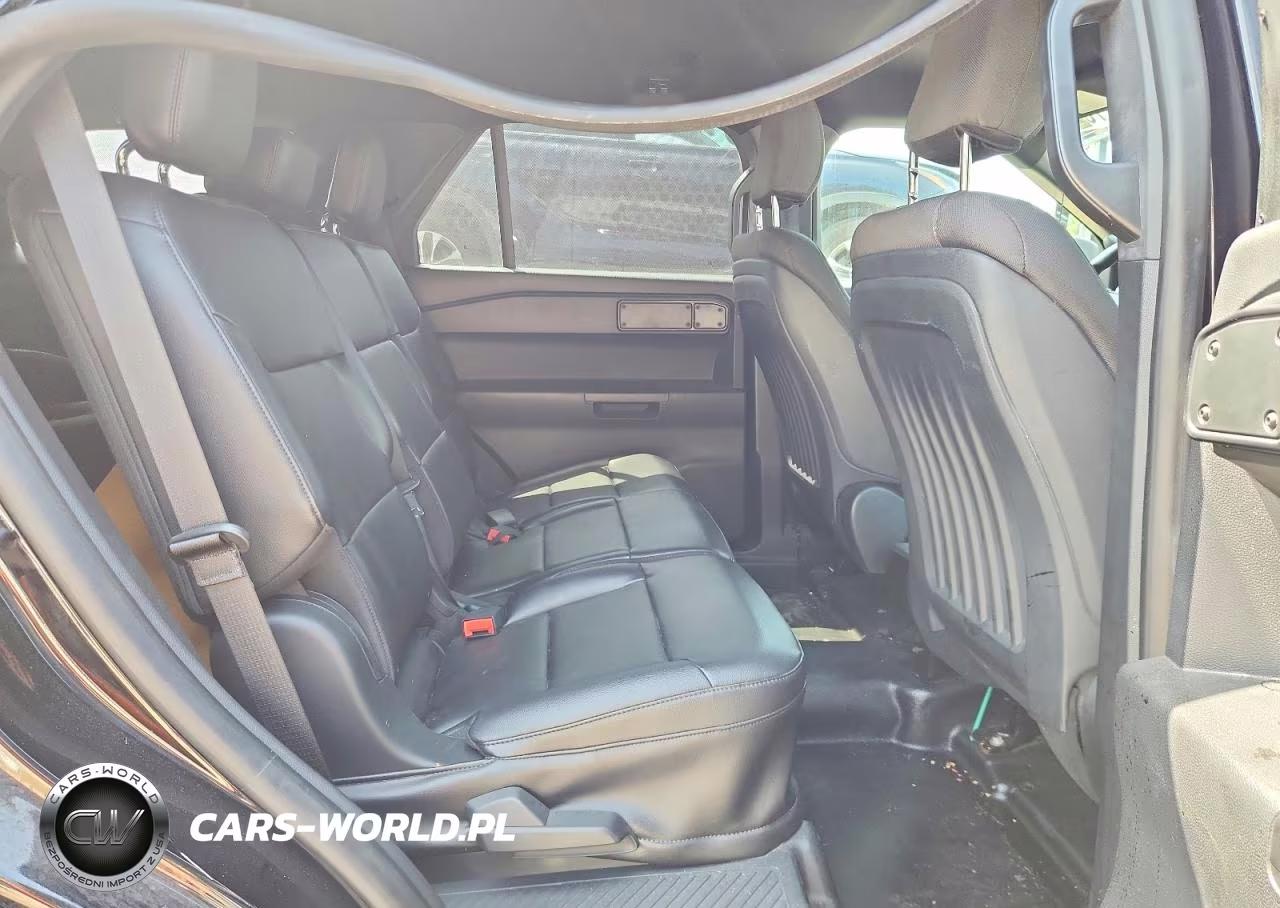 2020 Ford Explorer Police Interceptor VIN:1FM5K8AB1LGC93140 - 11