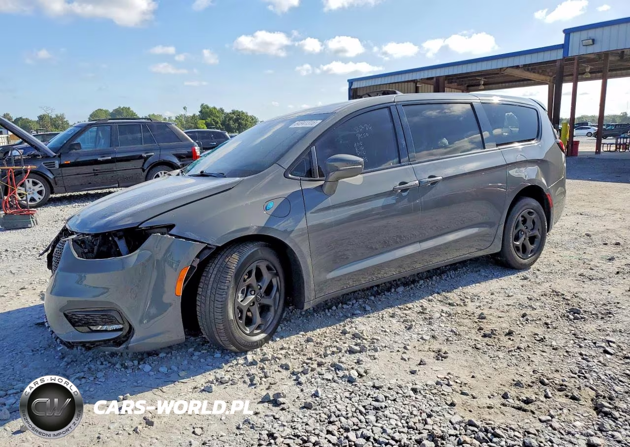 2022 Chrysler Pacifica Hybrid Touring L