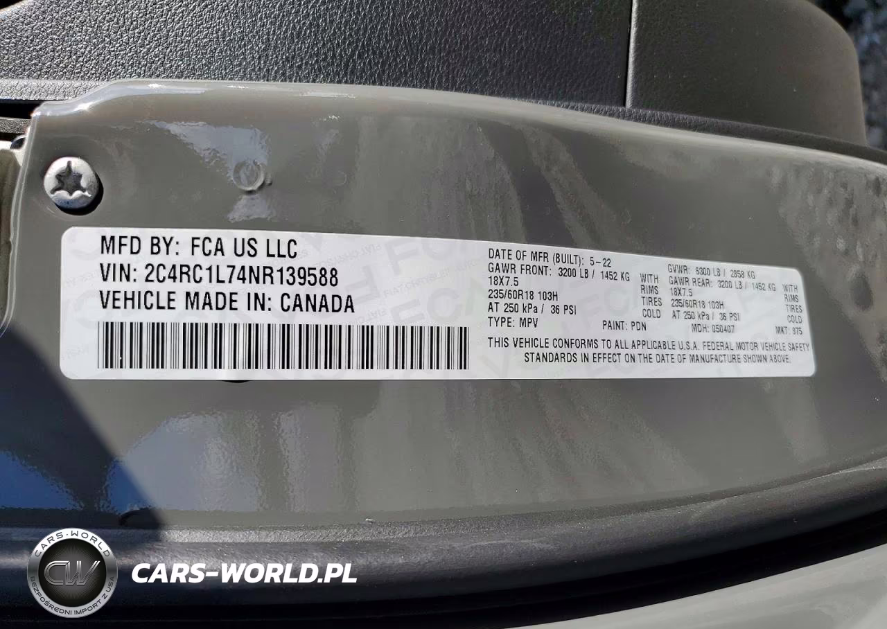 2022 Chrysler Pacifica Hybrid Touring L VIN:2C4RC1L74NR139588 - 13