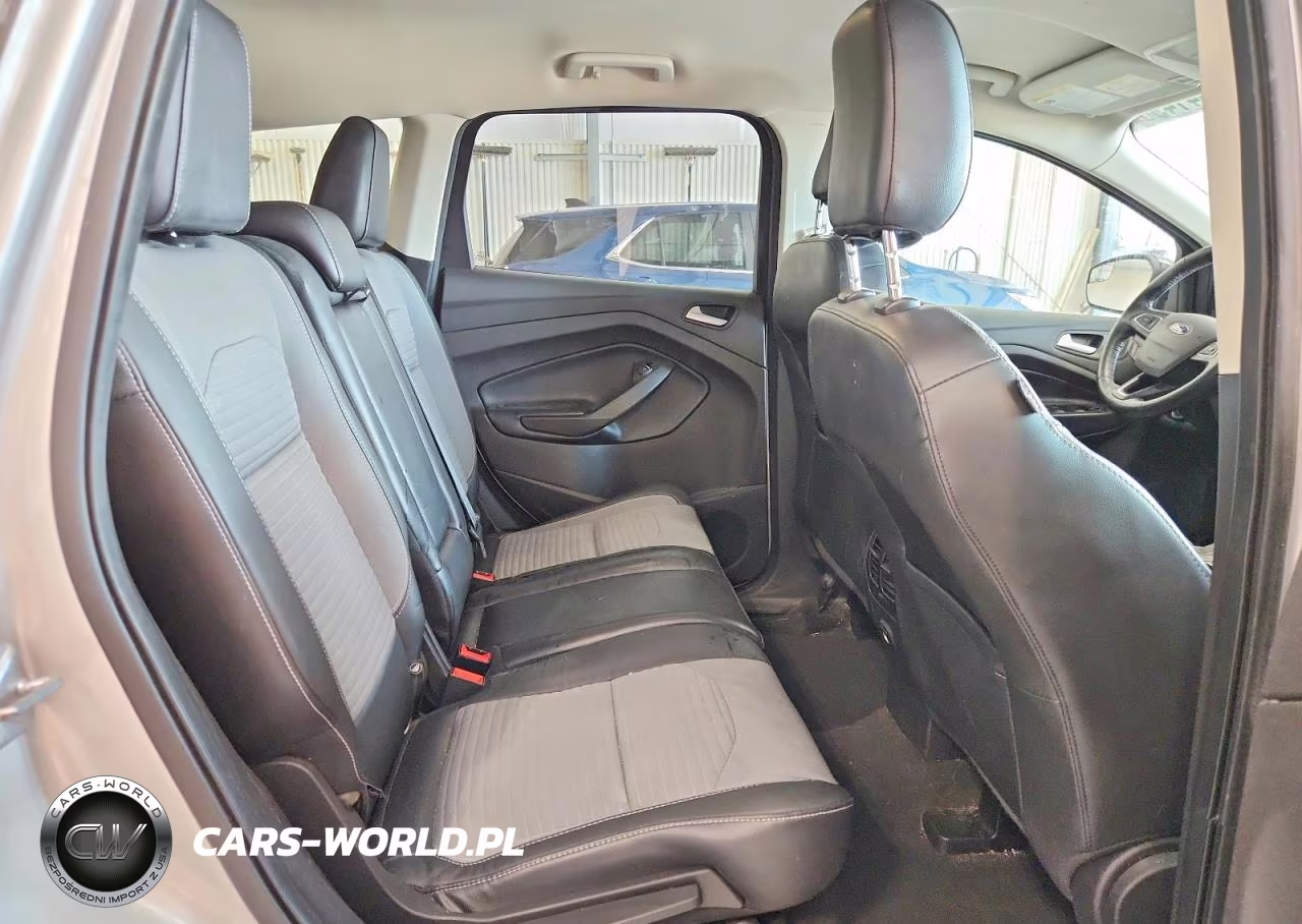 2019 Ford Escape Se VIN:1FMCU9GD7KUA43322 - 11
