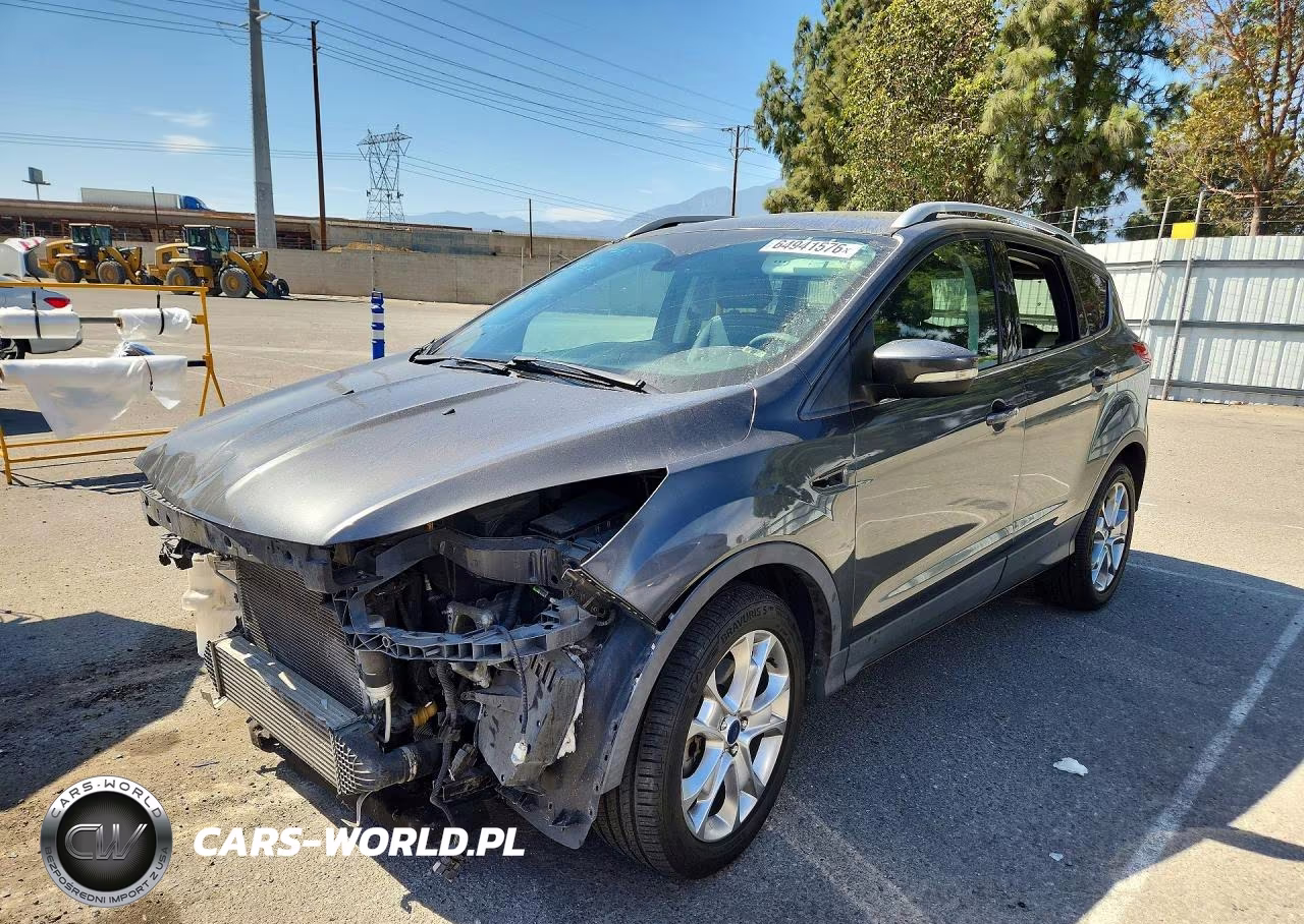 2016 Ford Escape Titanium – zdjęcie 1 z 13