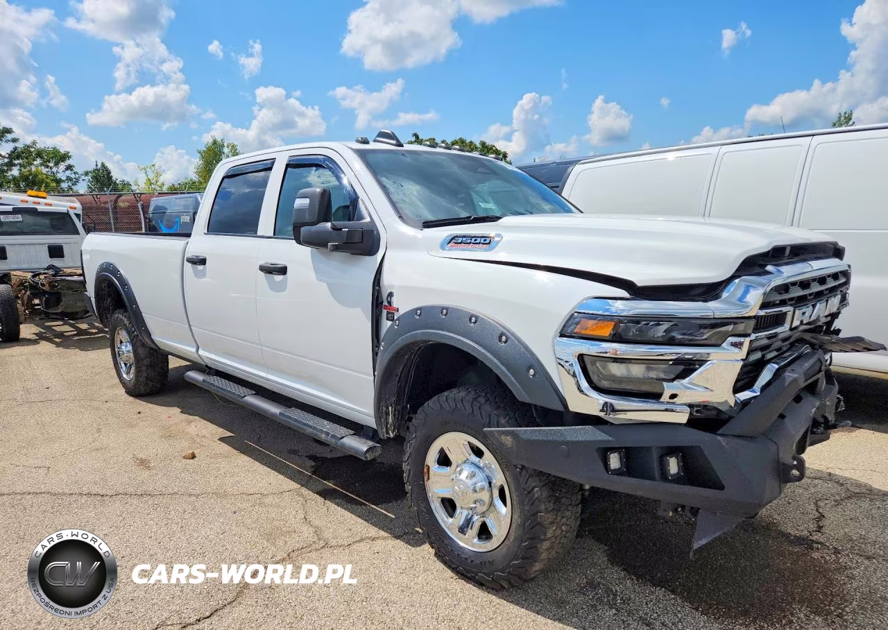 2025 Ram 3500 Tradesman VIN:3C63R3GLXSG526937 - 4