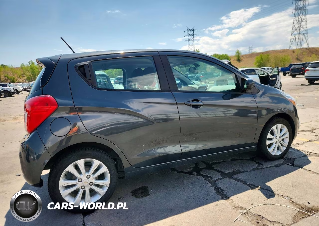 2017 Chevrolet Spark 1Lt VIN:KL8CC6SA2HC782270 - 3