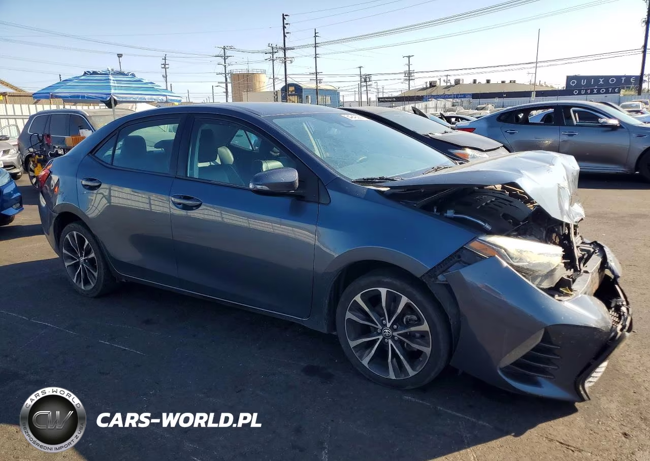 2017 Toyota Corolla Se VIN:2T1BURHE8HC761832 - 4