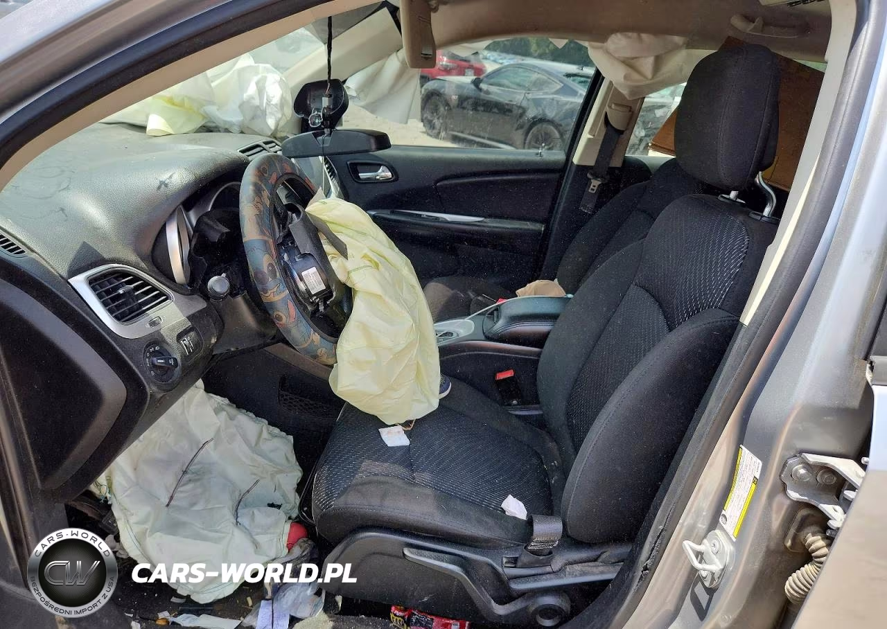 2019 Dodge Journey Se VIN:3C4PDCBB8KT860298 - 7