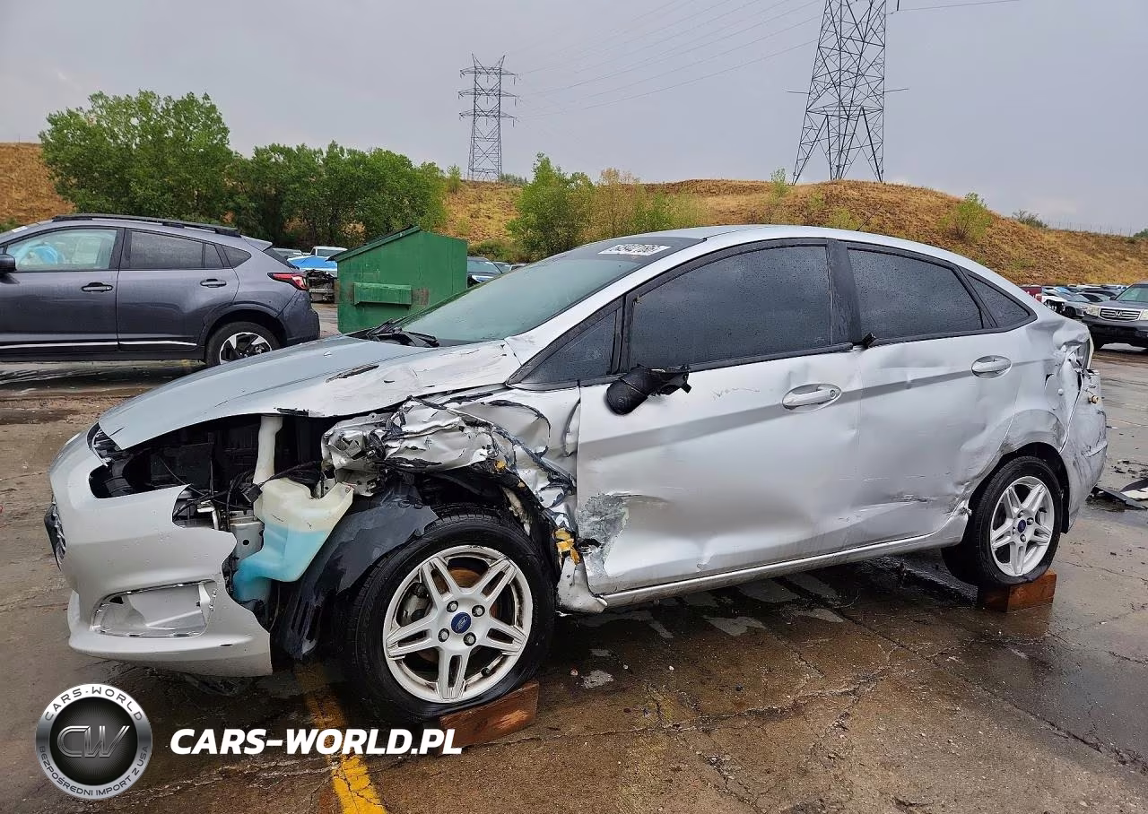 2018 Ford Fiesta Se VIN:3FADP4BJ4JM112122 - 1