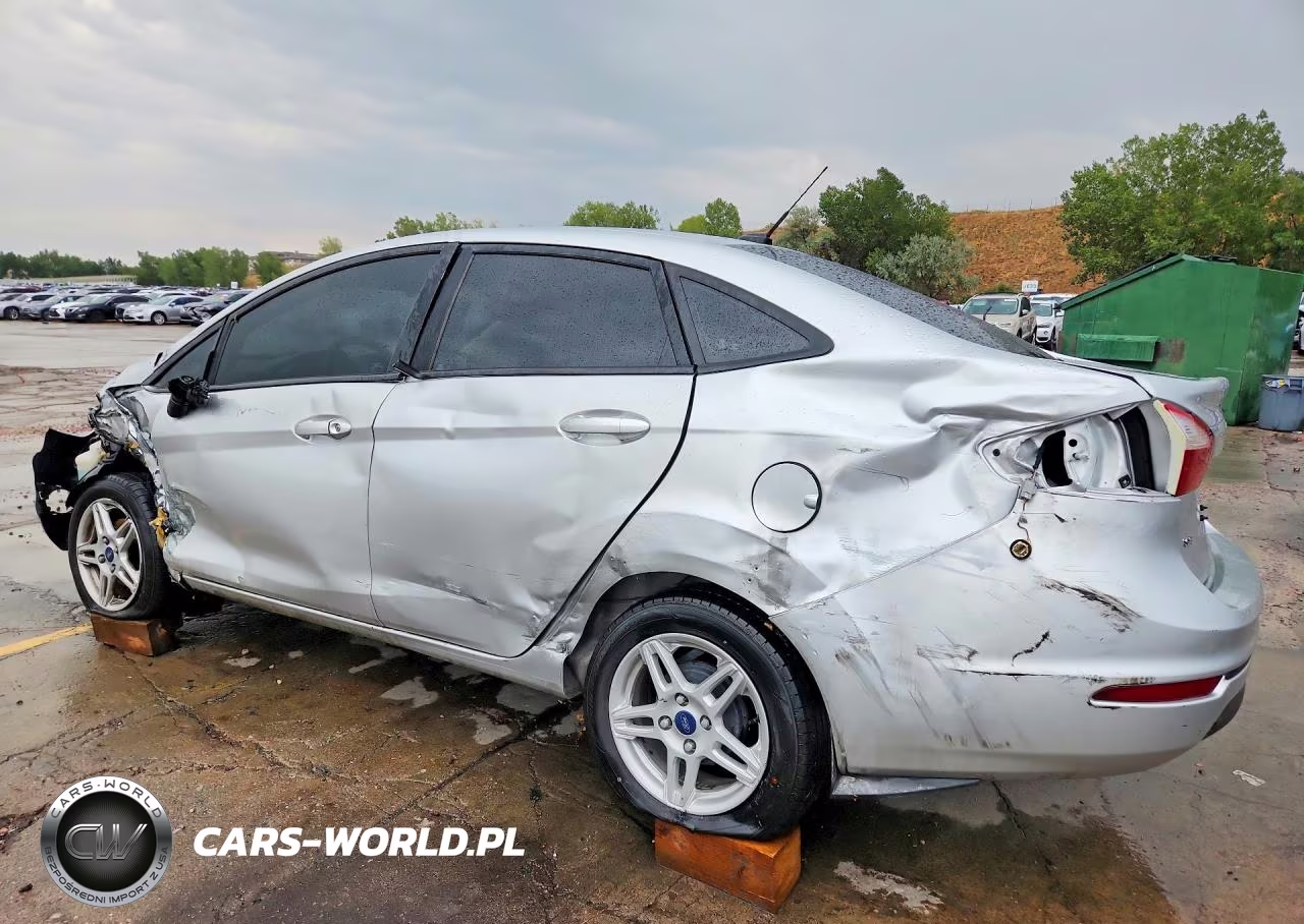 2018 Ford Fiesta Se VIN:3FADP4BJ4JM112122 - 2