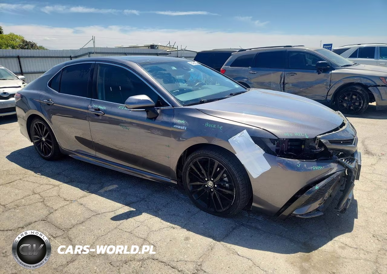 2021 Toyota Camry Xse VIN:4T1K31AK9MU553200 - 4