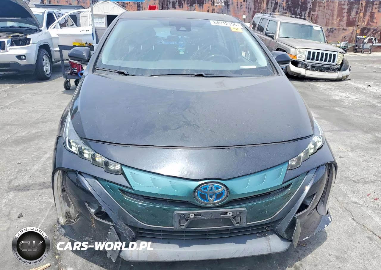 2020 Toyota Prius Prime Xle VIN:JTDKARFP9L3129419 - 5