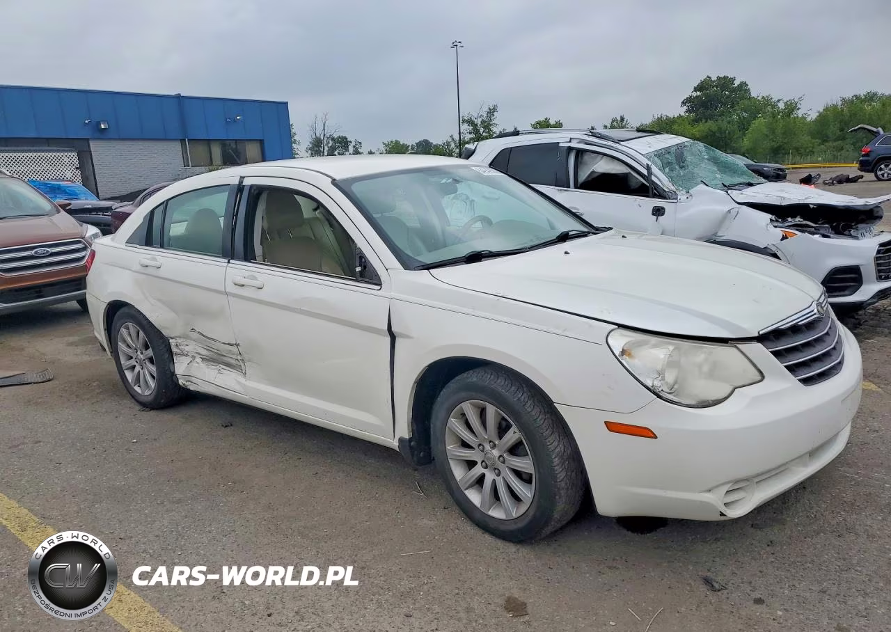 2010 Chrysler Sebring Limited VIN:1C3CC5FB0AN174024 - 4