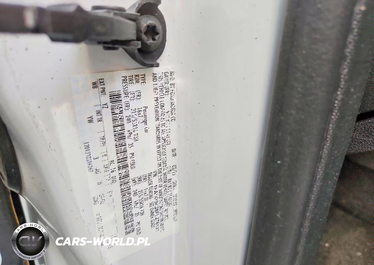 2015 Ford Focus Se VIN:1FADP3K28FL276131 - 13