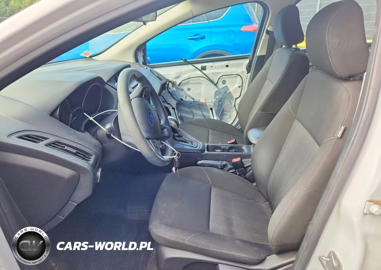 2015 Ford Focus Se VIN:1FADP3K28FL276131 - 7
