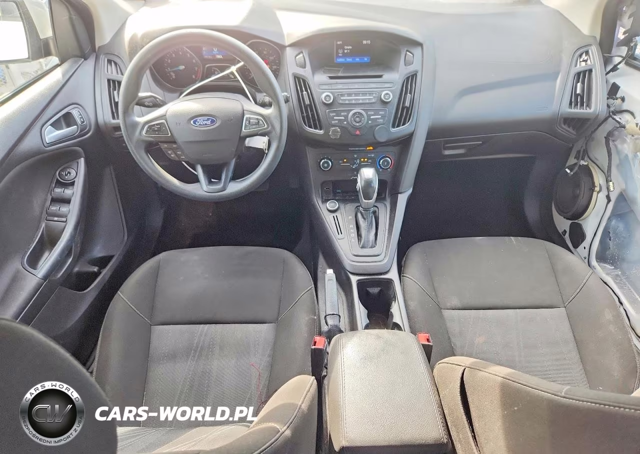 2015 Ford Focus Se VIN:1FADP3K28FL276131 - 8