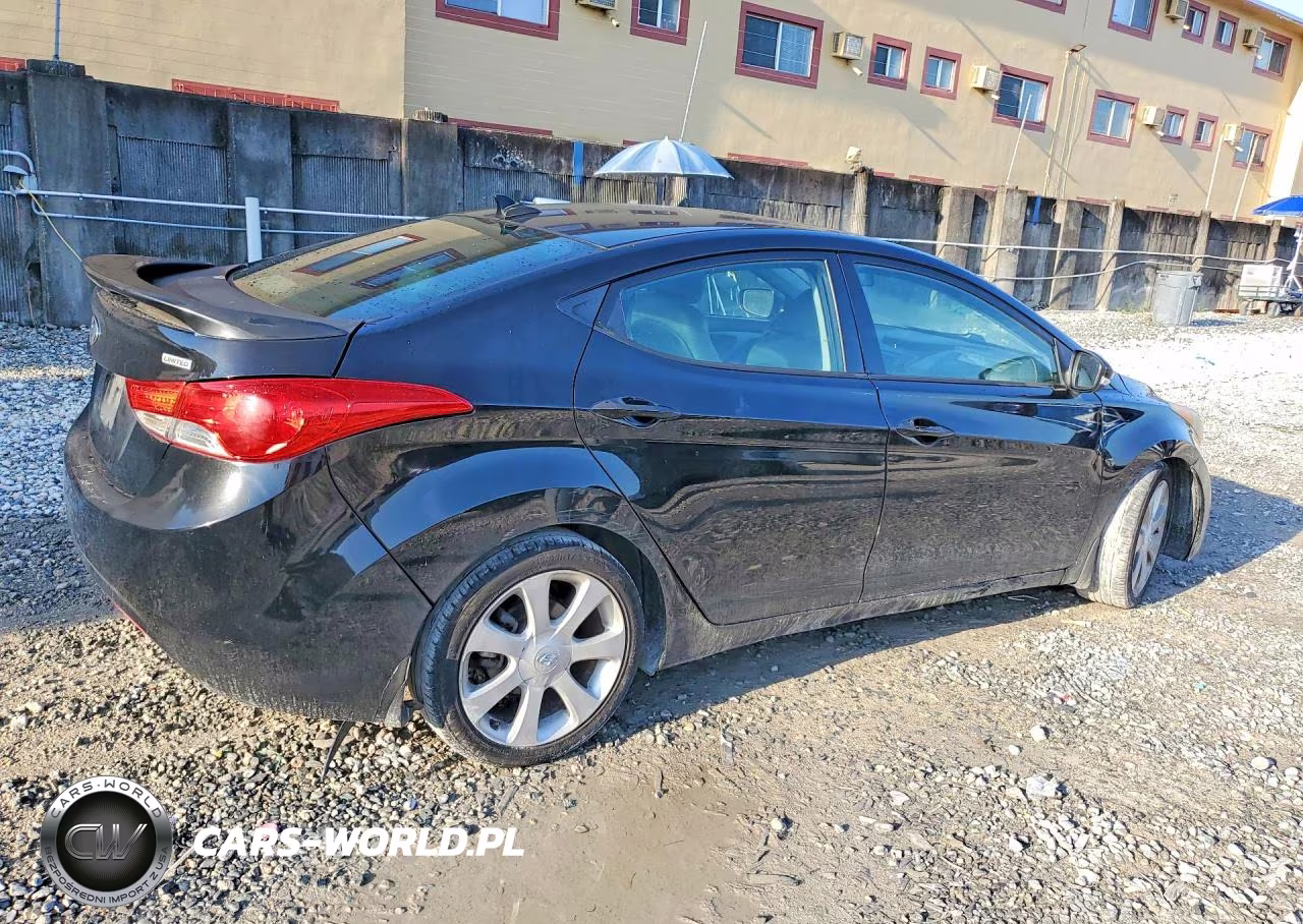 2013 Hyundai Elantra Limited VIN:5NPDH4AE2DH339167 - 3