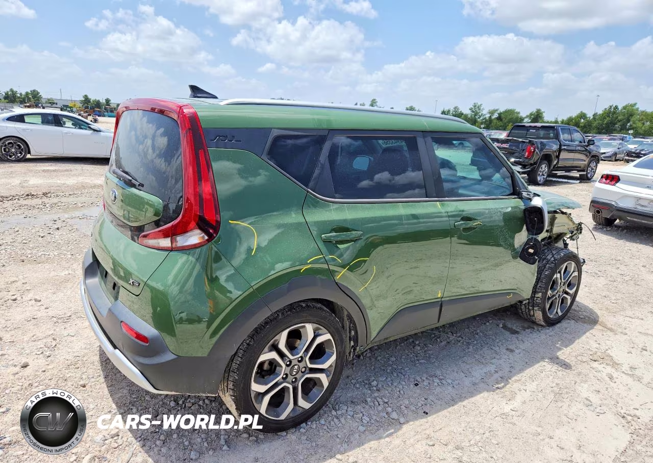 2021 Kia Soul X-Line VIN:KNDJ23AU2M7139237 - 3
