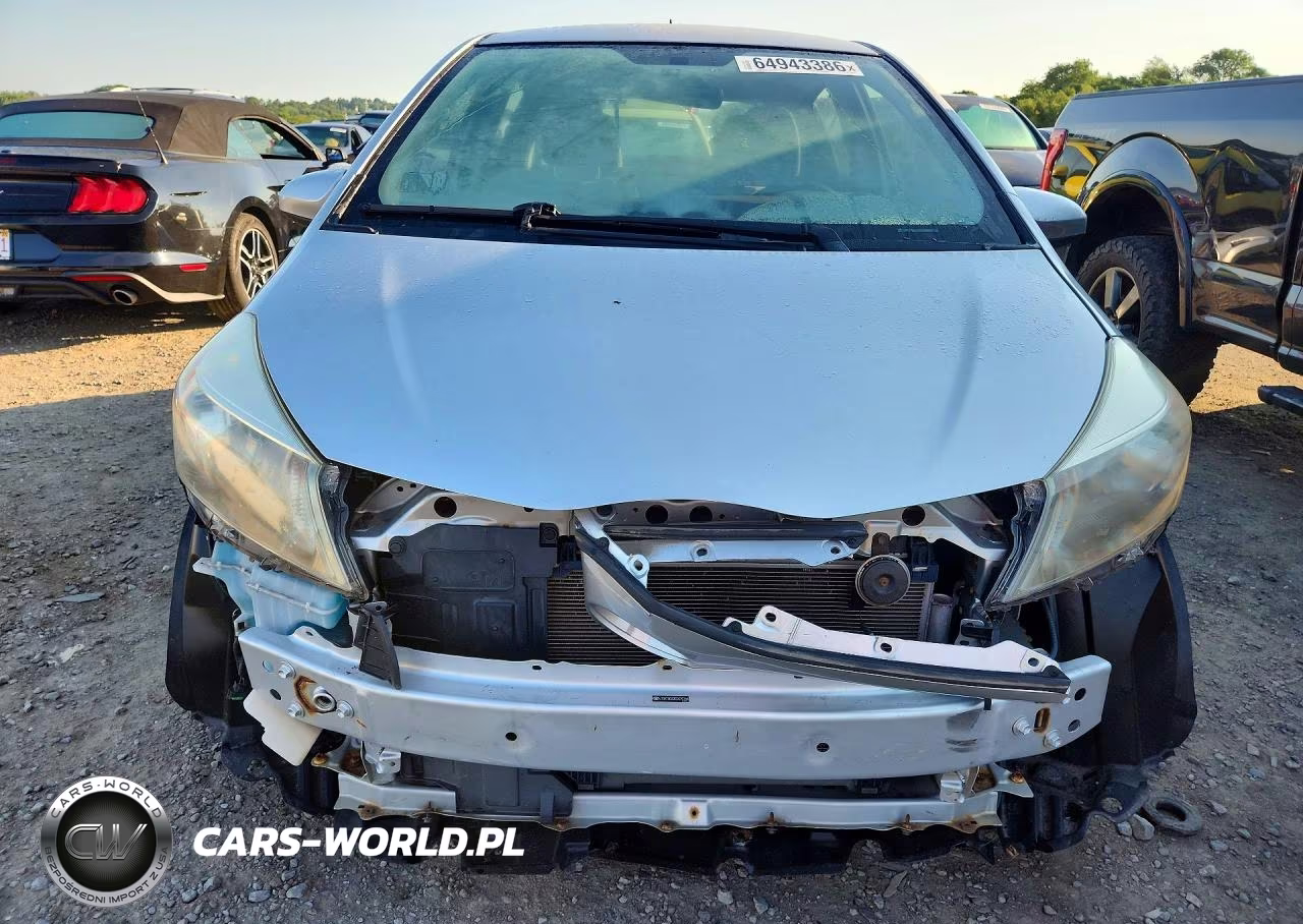 2014 Toyota Yaris 5-Door Le VIN:JTDKTUD33ED575768 - 5