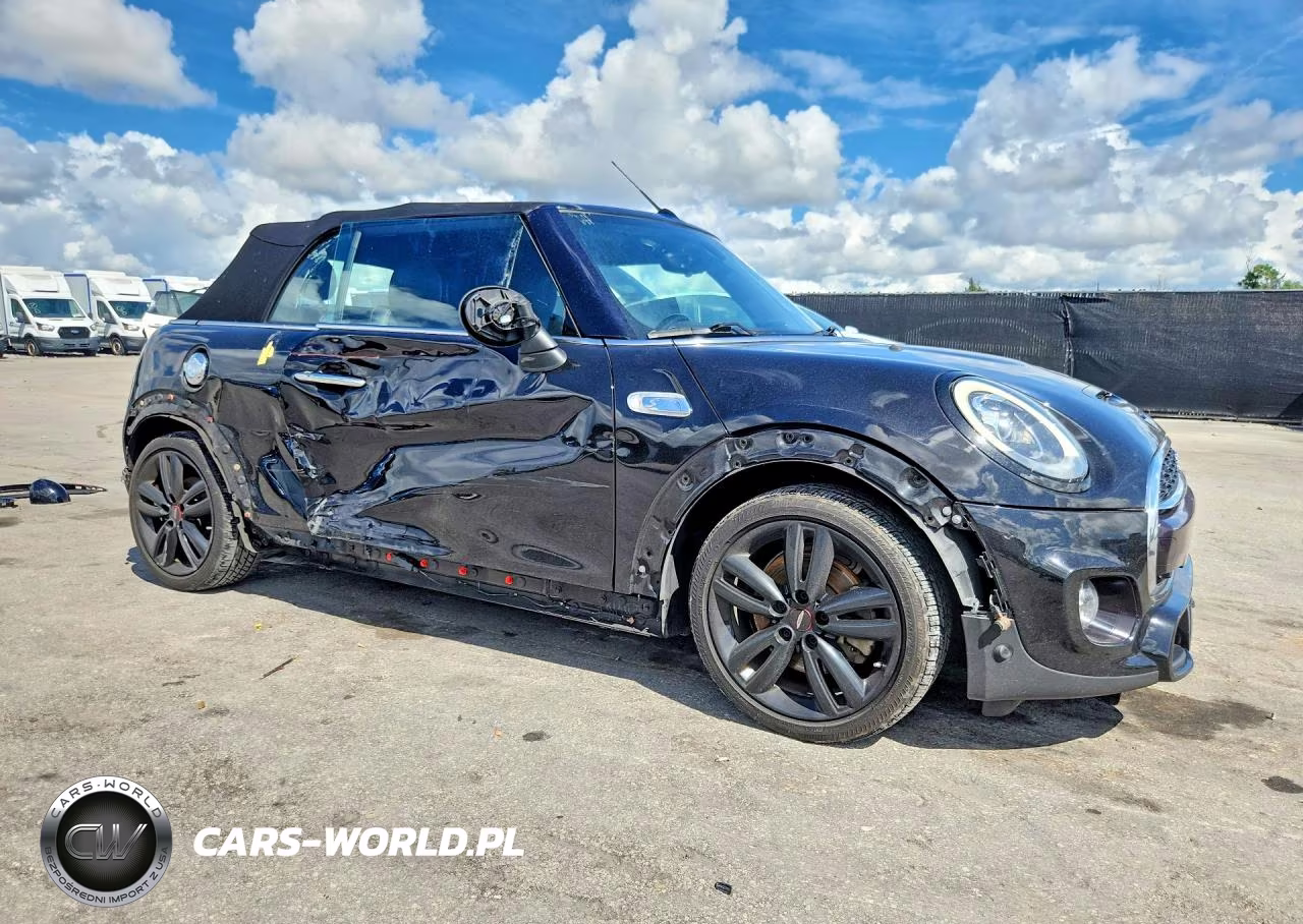2018 Mini Cooper S VIN:WMWWG9C5XJ3E38896 - 4