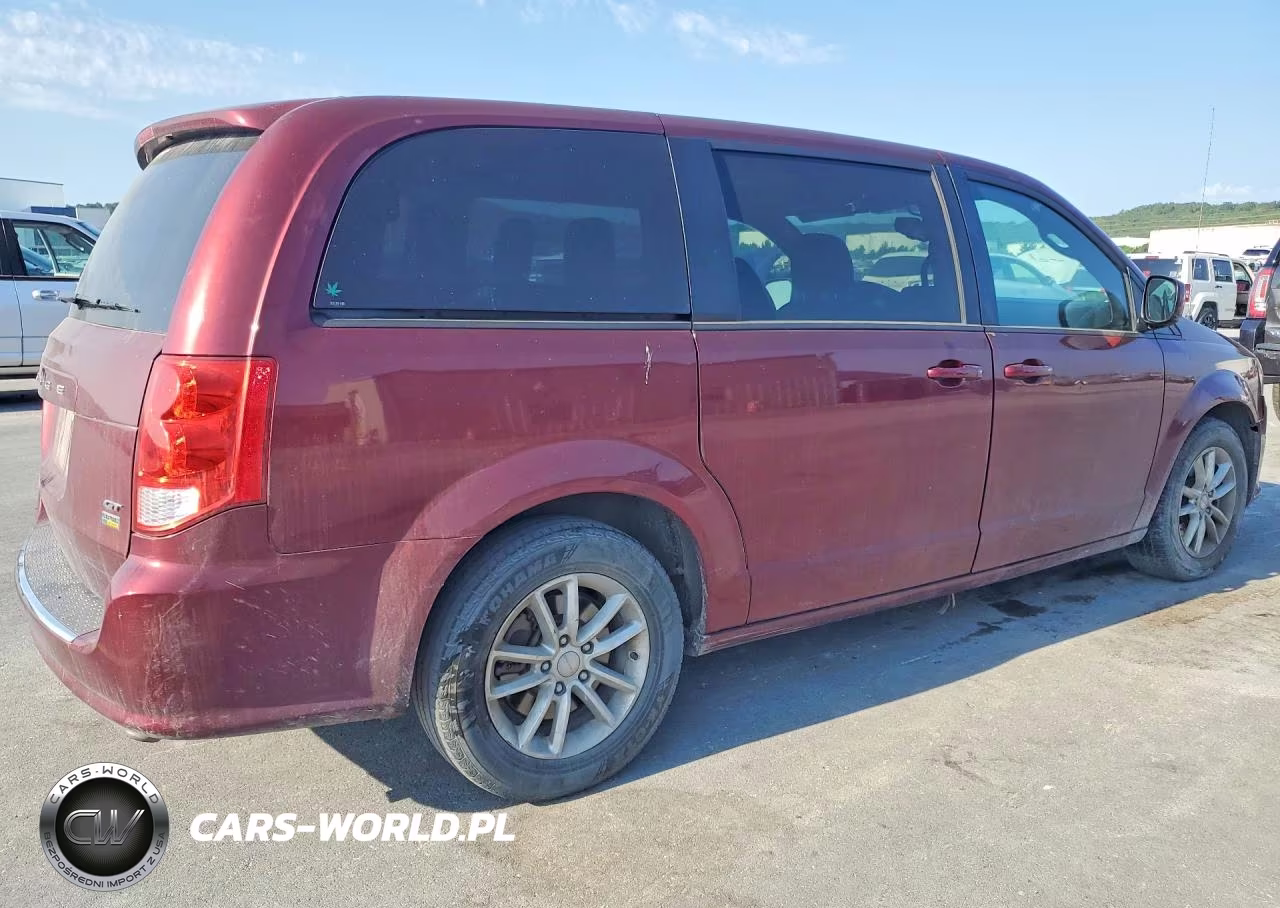 2018 Dodge Grand Caravan Gt VIN:2C4RDGEG4JR195621 - 3