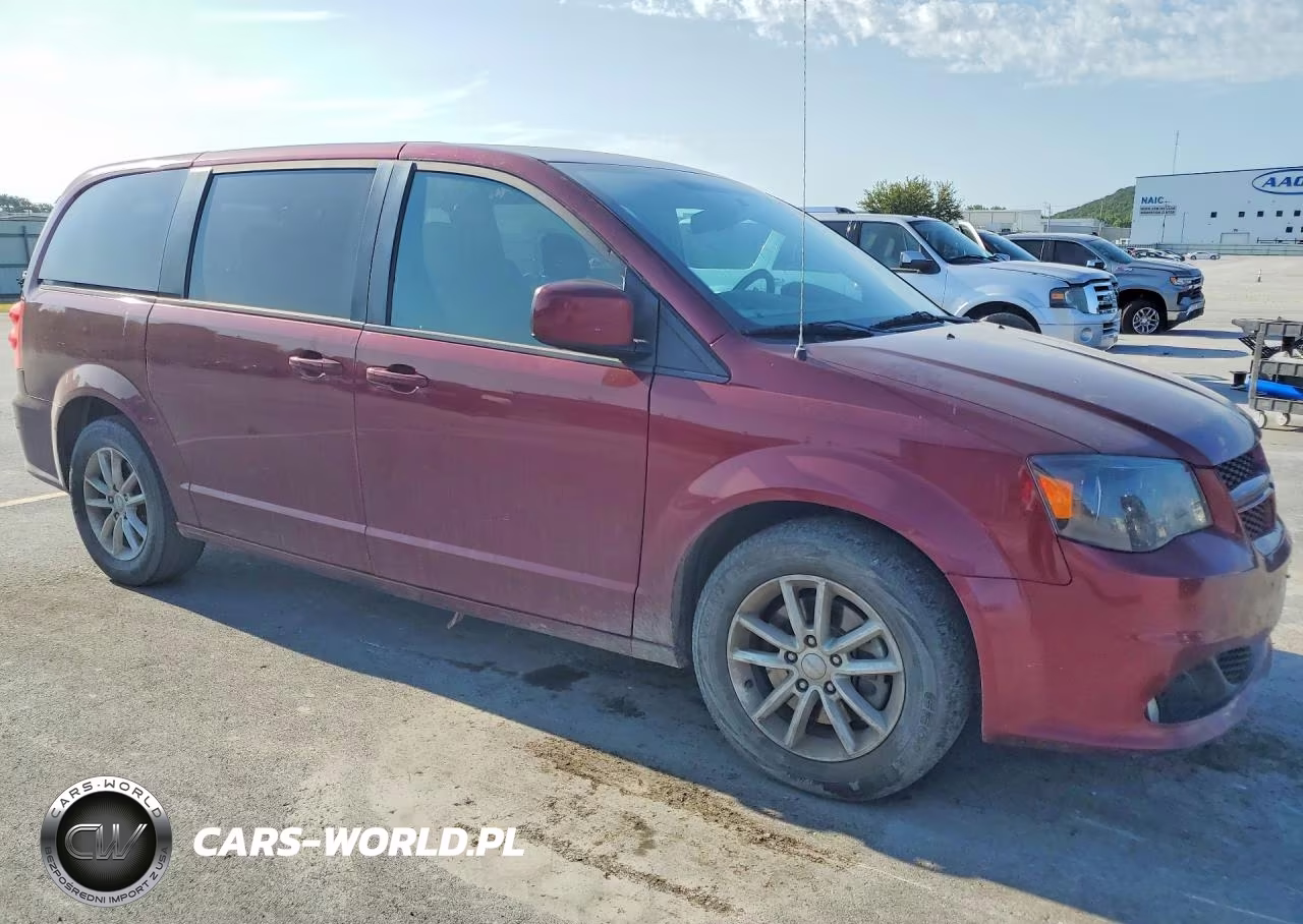 2018 Dodge Grand Caravan Gt VIN:2C4RDGEG4JR195621 - 4