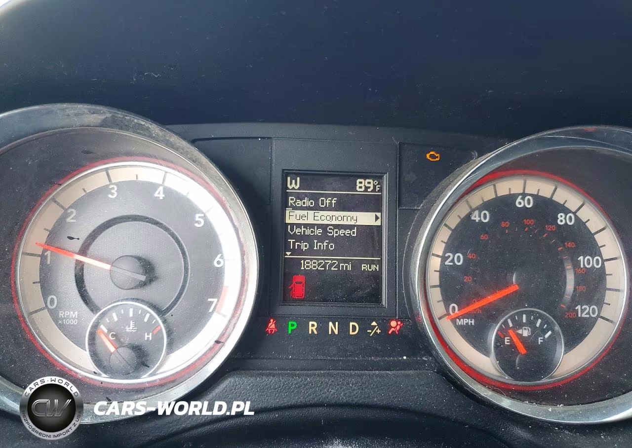2018 Dodge Grand Caravan Gt VIN:2C4RDGEG4JR195621 - 9