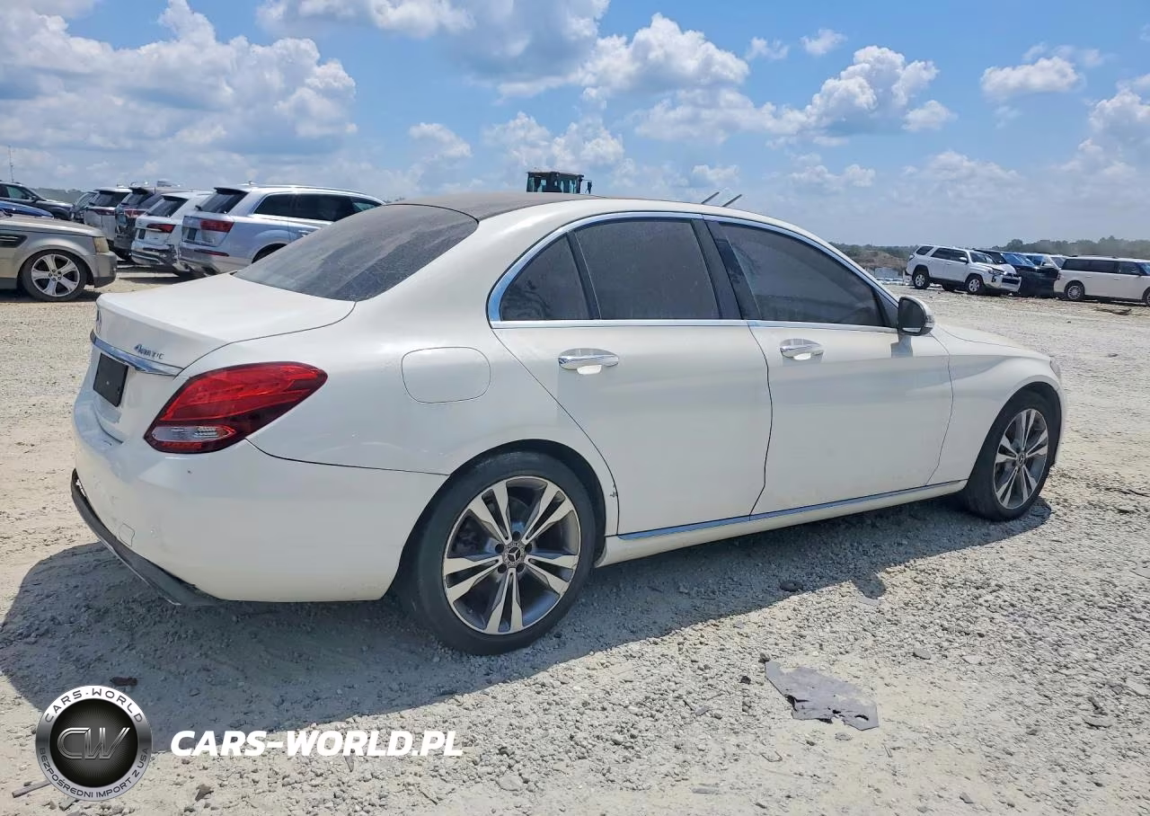 2018 Mercedes-Benz C 300 4Matic VIN:WDDWF4KB2JR403981 - 3