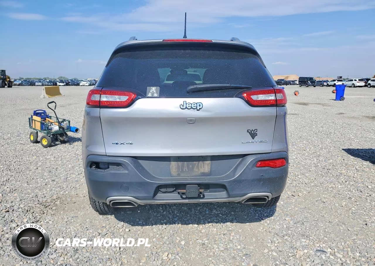 2015 Jeep Cherokee Limited VIN:1C4PJMDS4FW697922 - 6