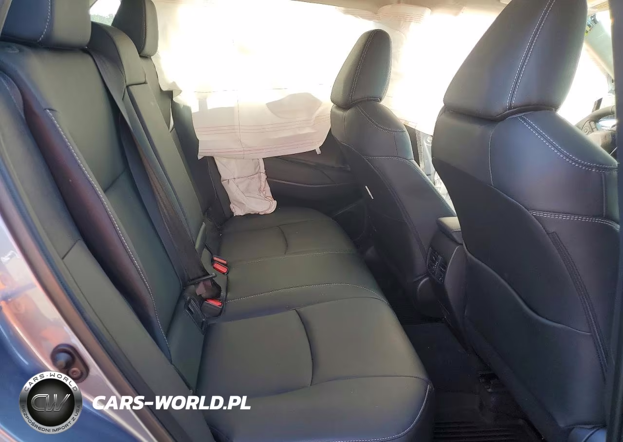 2026 Toyota Corolla Cross Xle VIN:7MUDAABG2TV149256 - 11