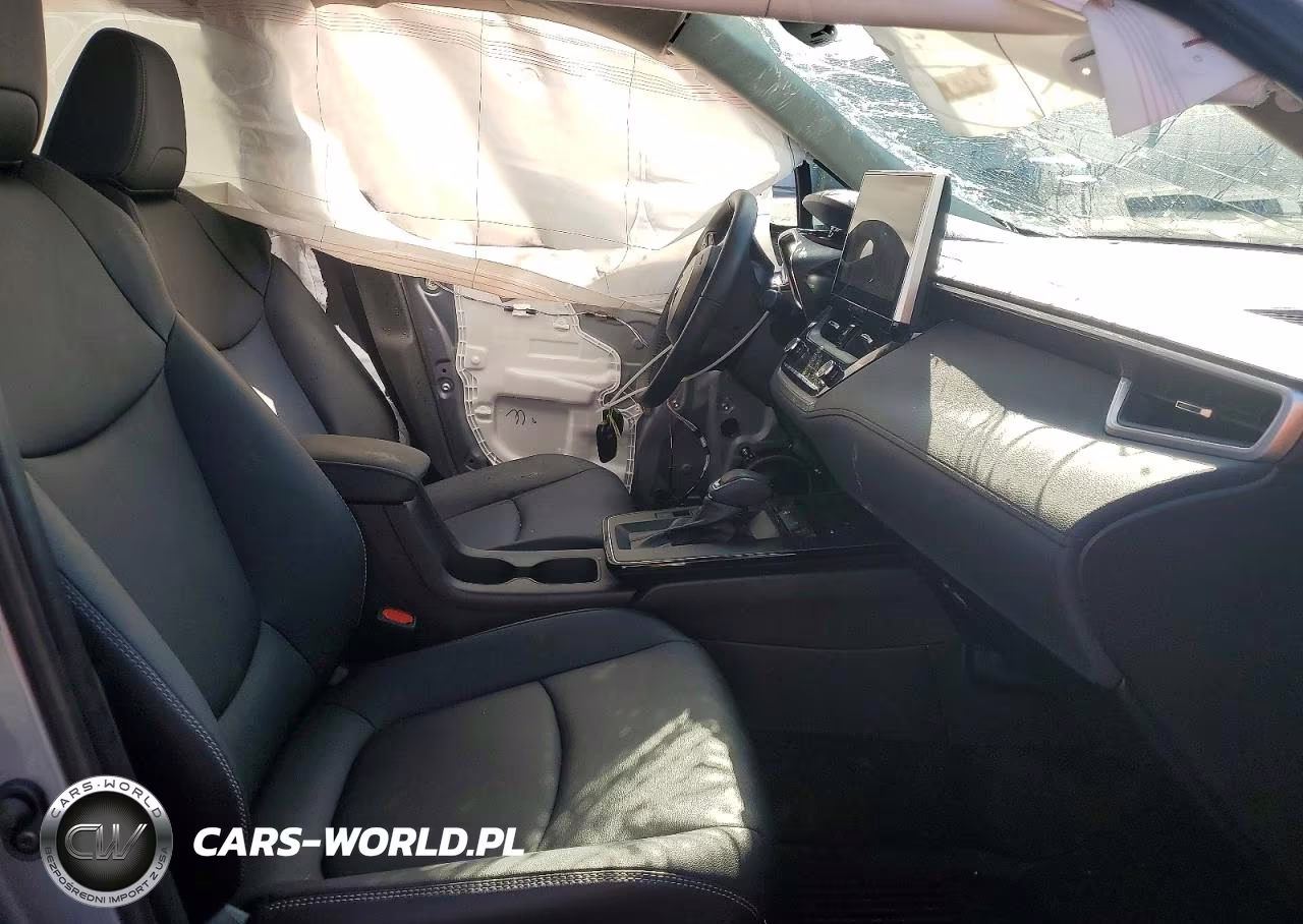 2026 Toyota Corolla Cross Xle VIN:7MUDAABG2TV149256 - 7