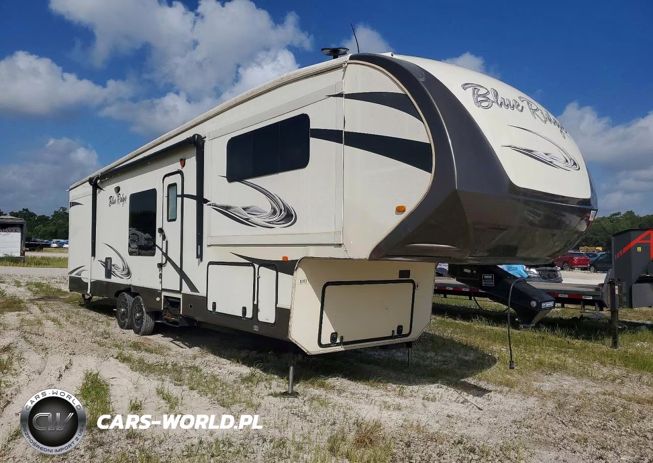 2015 Forest River Blue Ridge Camper – zdjęcie 1 z 10
