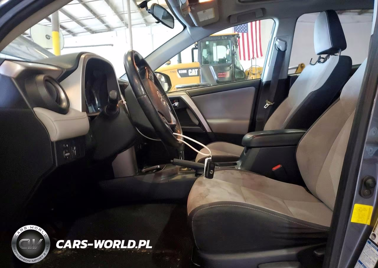 2016 Toyota Rav4 Hv Xle VIN:JTMRJREV4GD025175 - 7