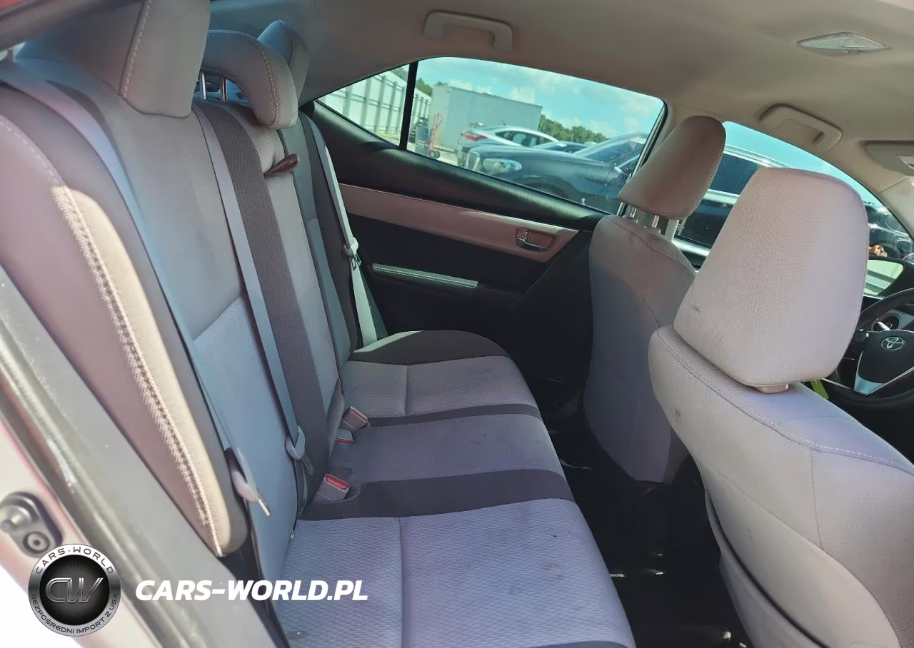 2017 Toyota Corolla Le VIN:2T1BURHEXHC851533 - 10