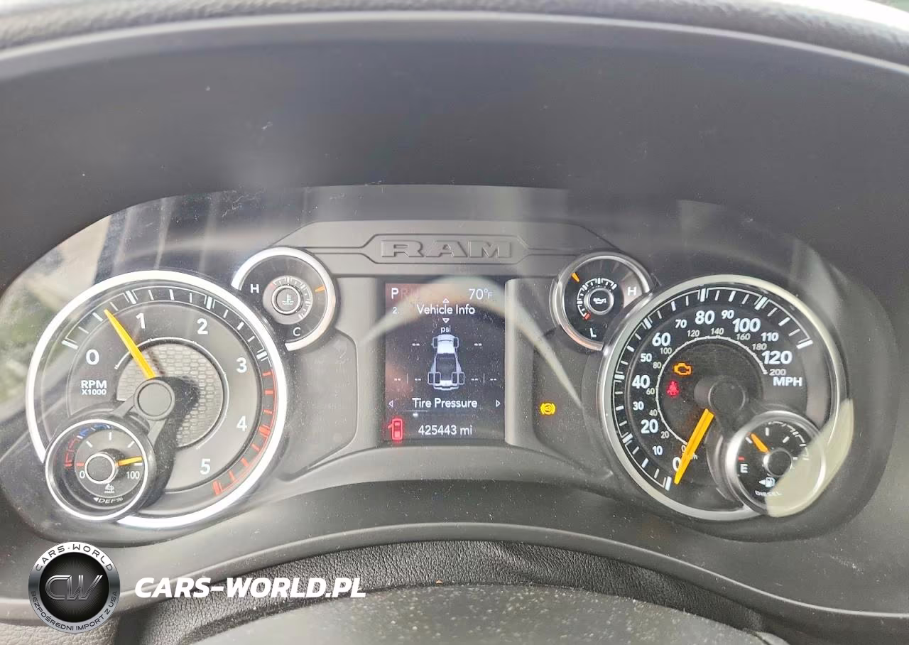 2022 Ram 3500 VIN:3C7WRSCL7NG107800 - 9