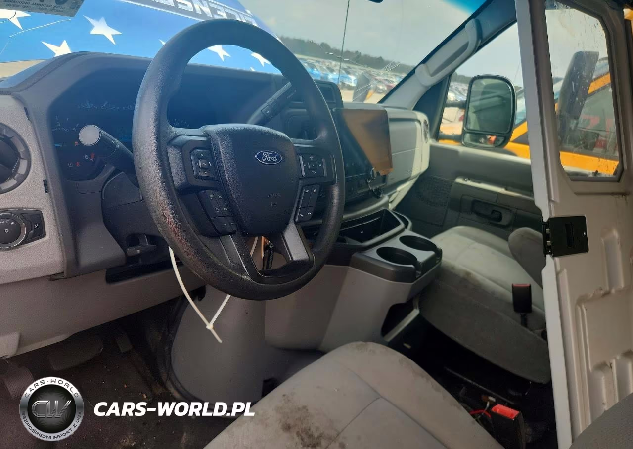 2024 Ford Econoline E350 VIN:1FDWE3FN6RDD04547 - 8