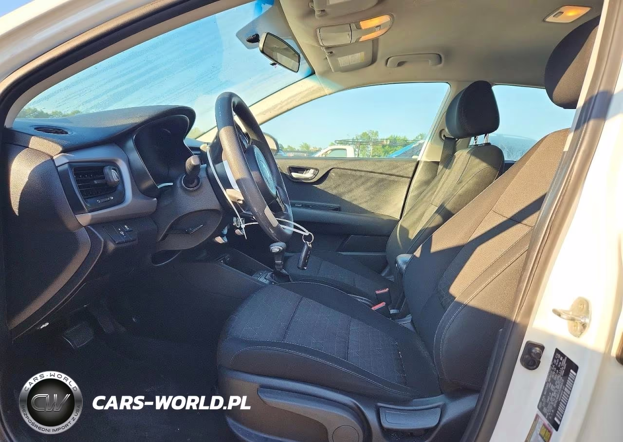 2018 Kia Rio S VIN:3KPA24AB1JE086479 - 7