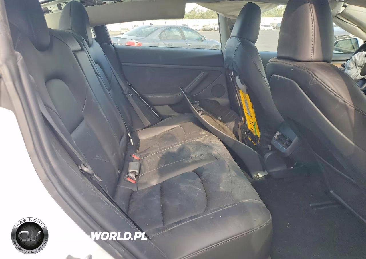 2023 Tesla Model 3 VIN:5YJ3E1EA3PF485915 - 10