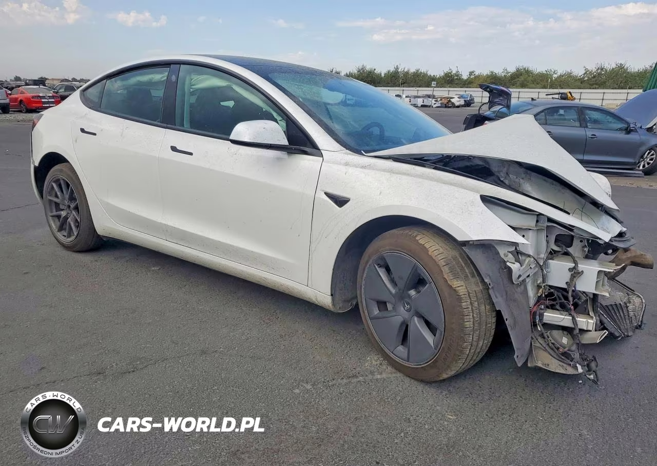 2023 Tesla Model 3 VIN:5YJ3E1EA3PF485915 - 4