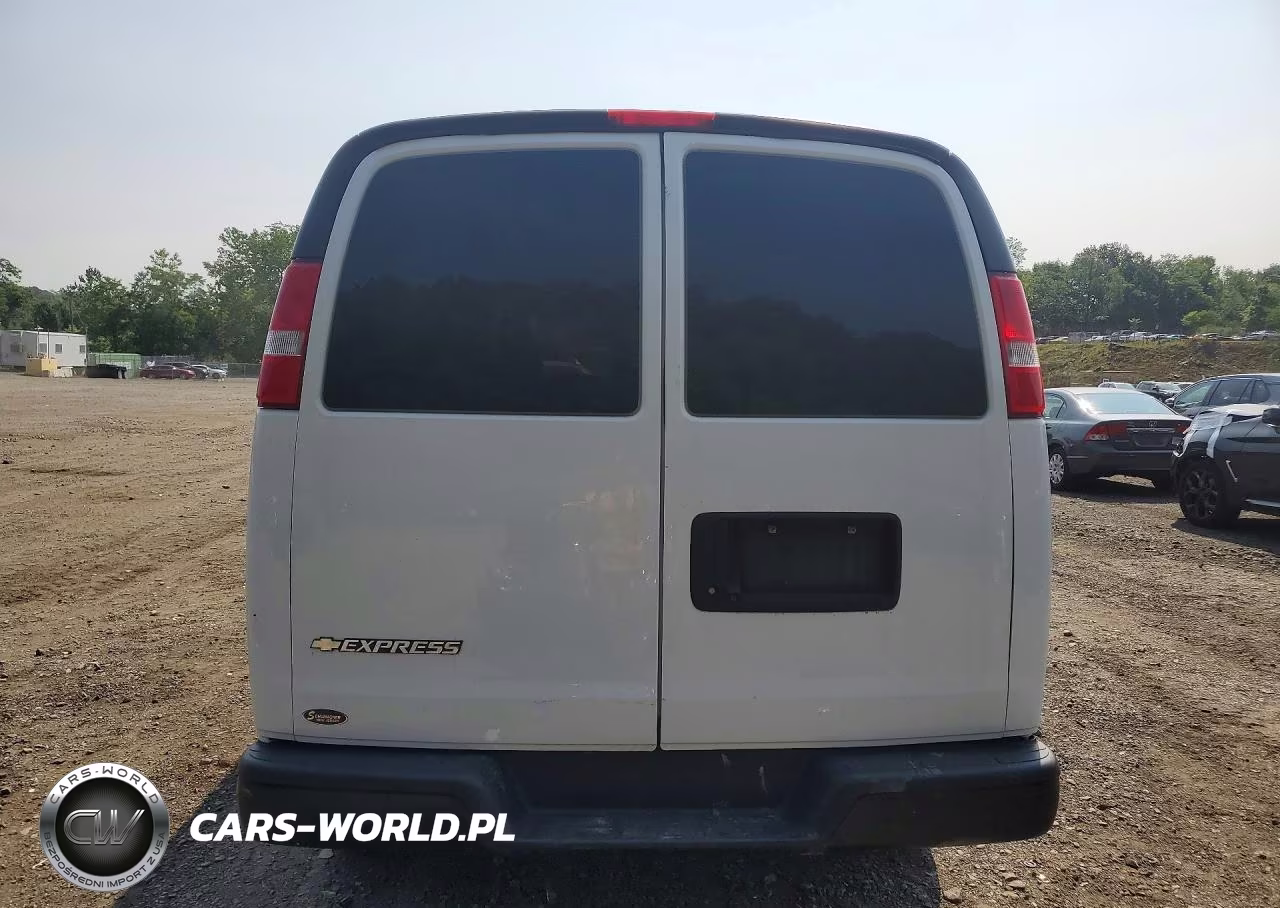 2020 Chevrolet Express 2500 Cargo Delivery Van VIN:1GCWGAFP8L1149058 - 6