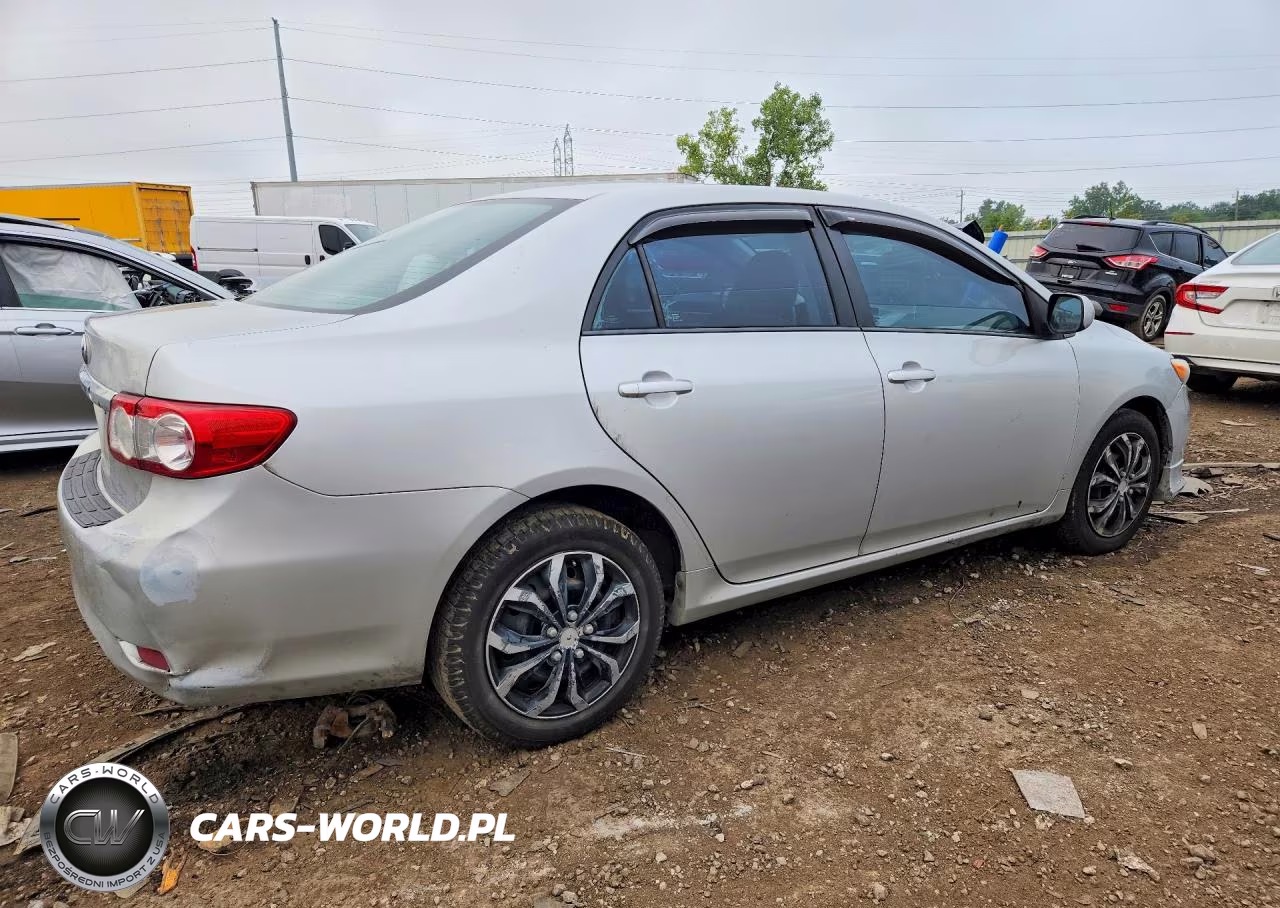 2012 Toyota Corolla Le VIN:5YFBU4EE1CP044415 - 3