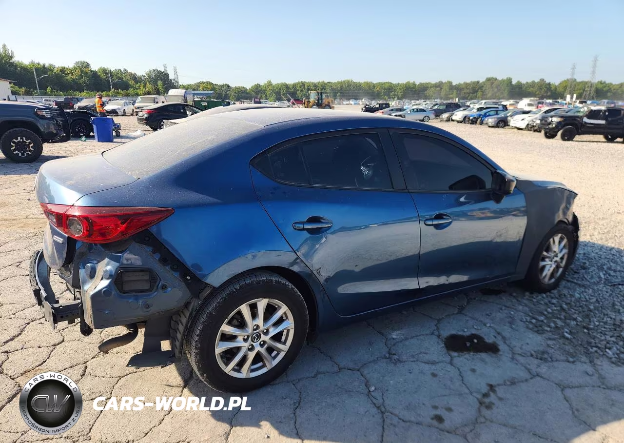 2018 Mazda 3 Sport VIN:3MZBN1U74JM160031 - 3