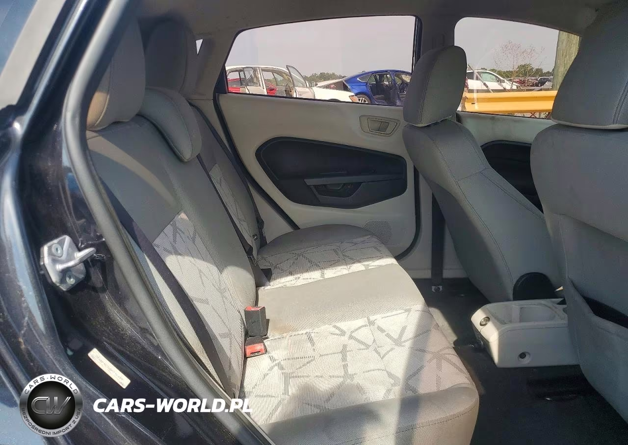 2011 Ford Fiesta Se VIN:3FADP4EJ3BM170459 - 10
