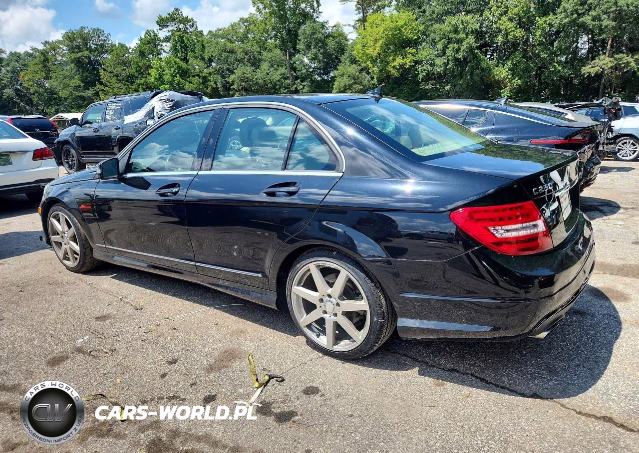 2014 Mercedes-Benz C 250 VIN:WDDGF4HB5EA953918 - 2