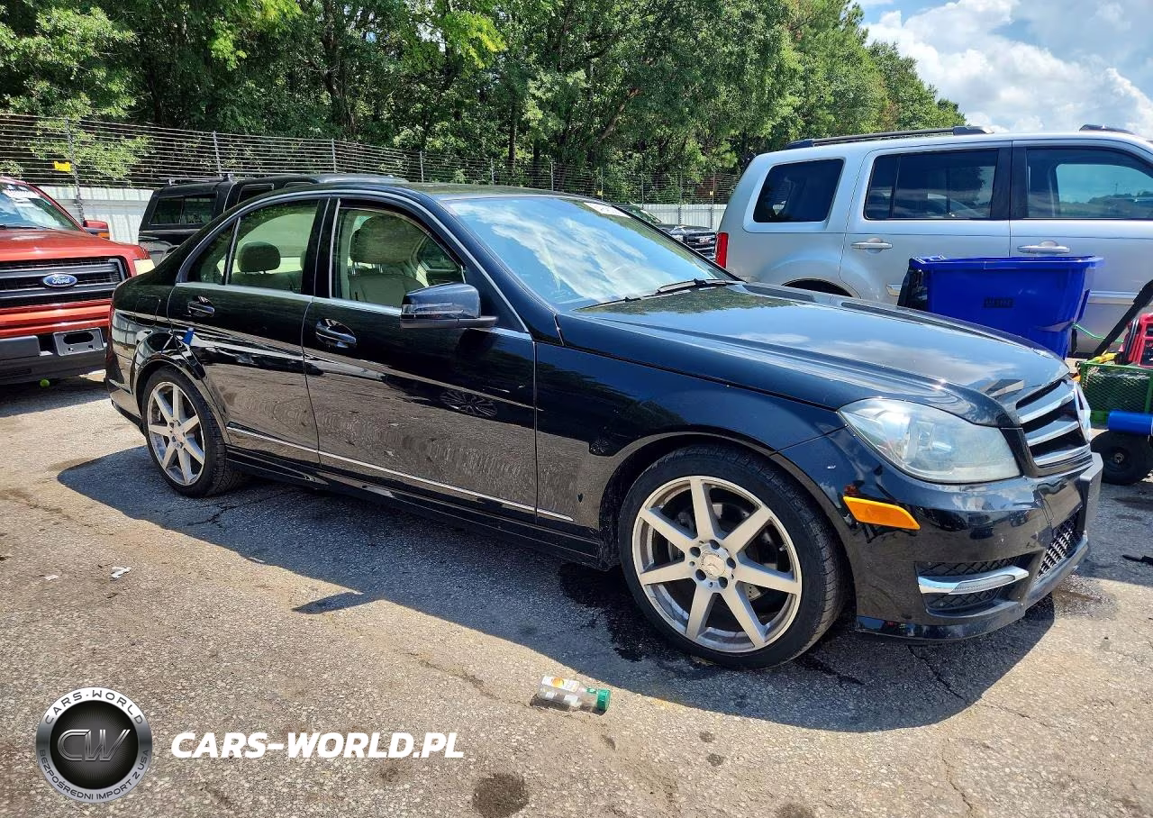 2014 Mercedes-Benz C 250 VIN:WDDGF4HB5EA953918 - 4