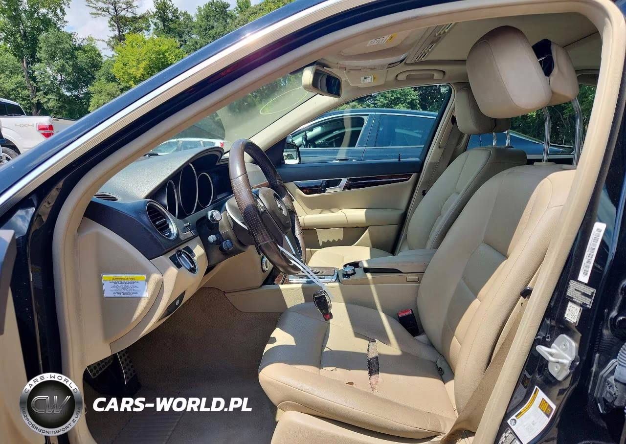 2014 Mercedes-Benz C 250 VIN:WDDGF4HB5EA953918 - 7