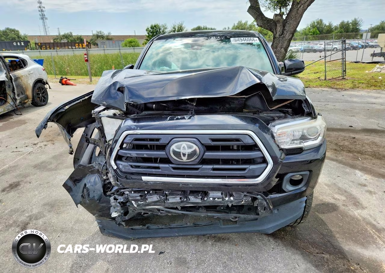2018 Toyota Tacoma Sr5 V6 VIN:5TFAZ5CN4JX070415 - 5