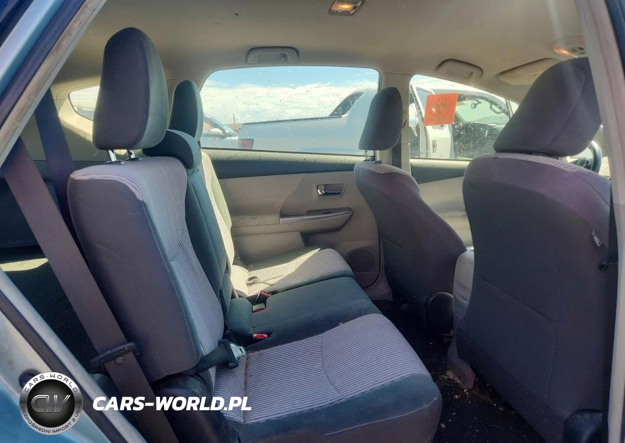 2015 Toyota Prius V Three VIN:JTDZN3EUXFJ026548 - 10