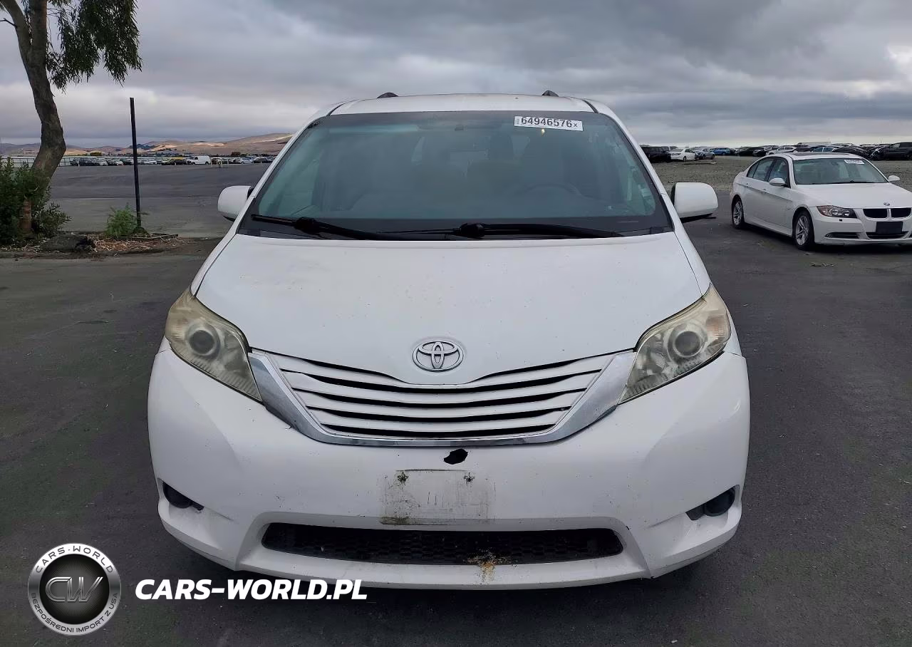 2015 Toyota Sienna Le VIN:5TDKK3DCXFS677393 - 5