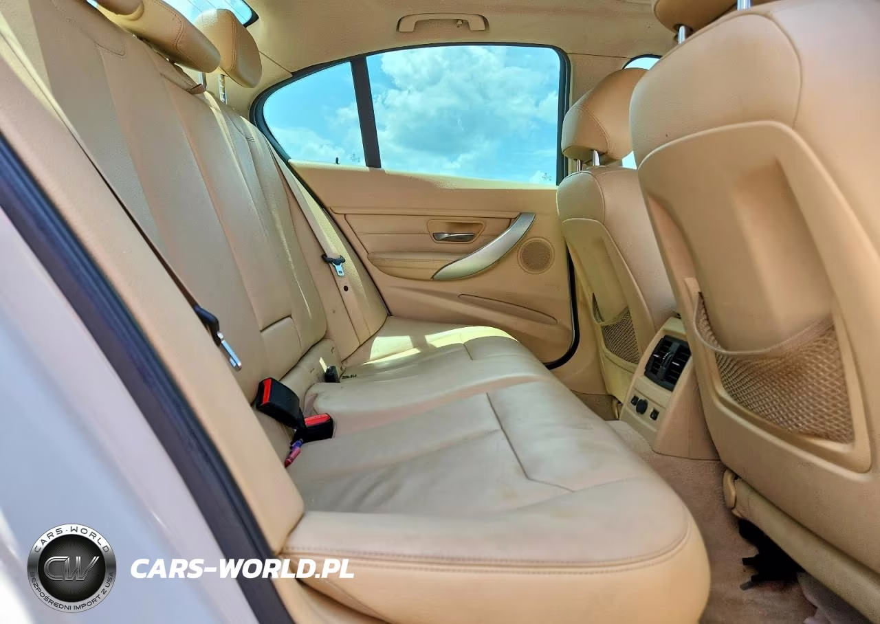 2013 BMW 328 Xi Sulev VIN:WBA3B5G53DNS01676 - 10